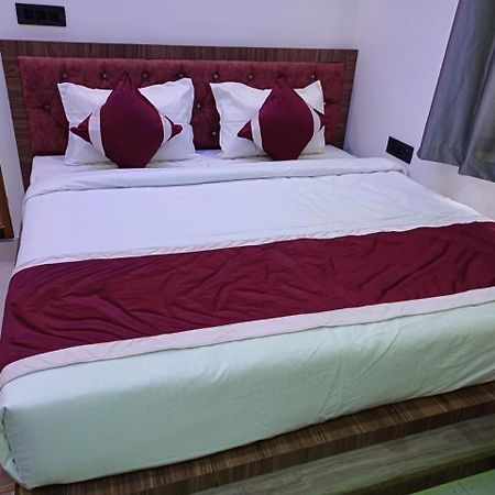 Hotel Shri Sai International, Sitamarhi Dumra Eksteriør bilde