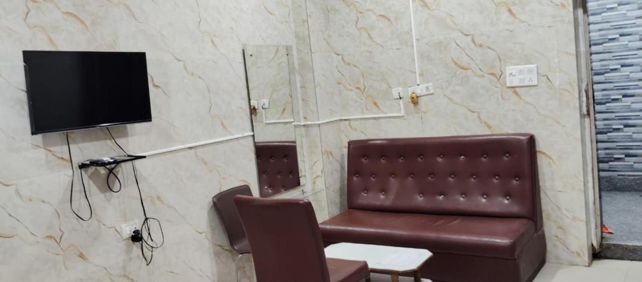 Hotel Shri Sai International, Sitamarhi Dumra Eksteriør bilde