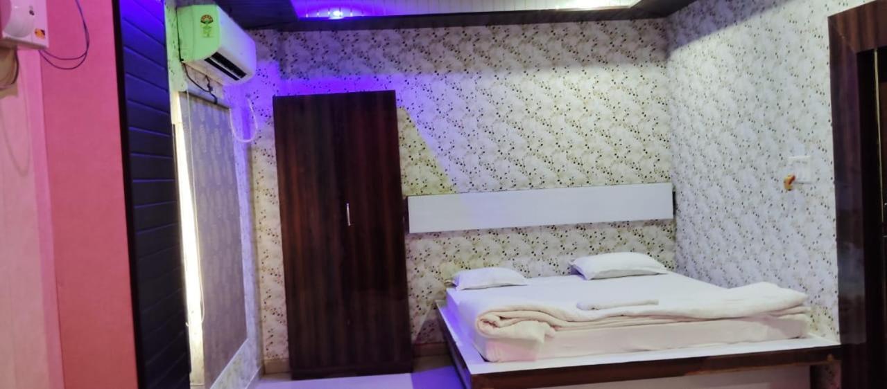 Hotel Shri Sai International, Sitamarhi Dumra Eksteriør bilde