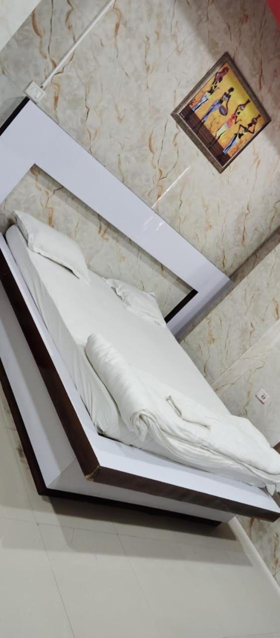 Hotel Shri Sai International, Sitamarhi Dumra Eksteriør bilde