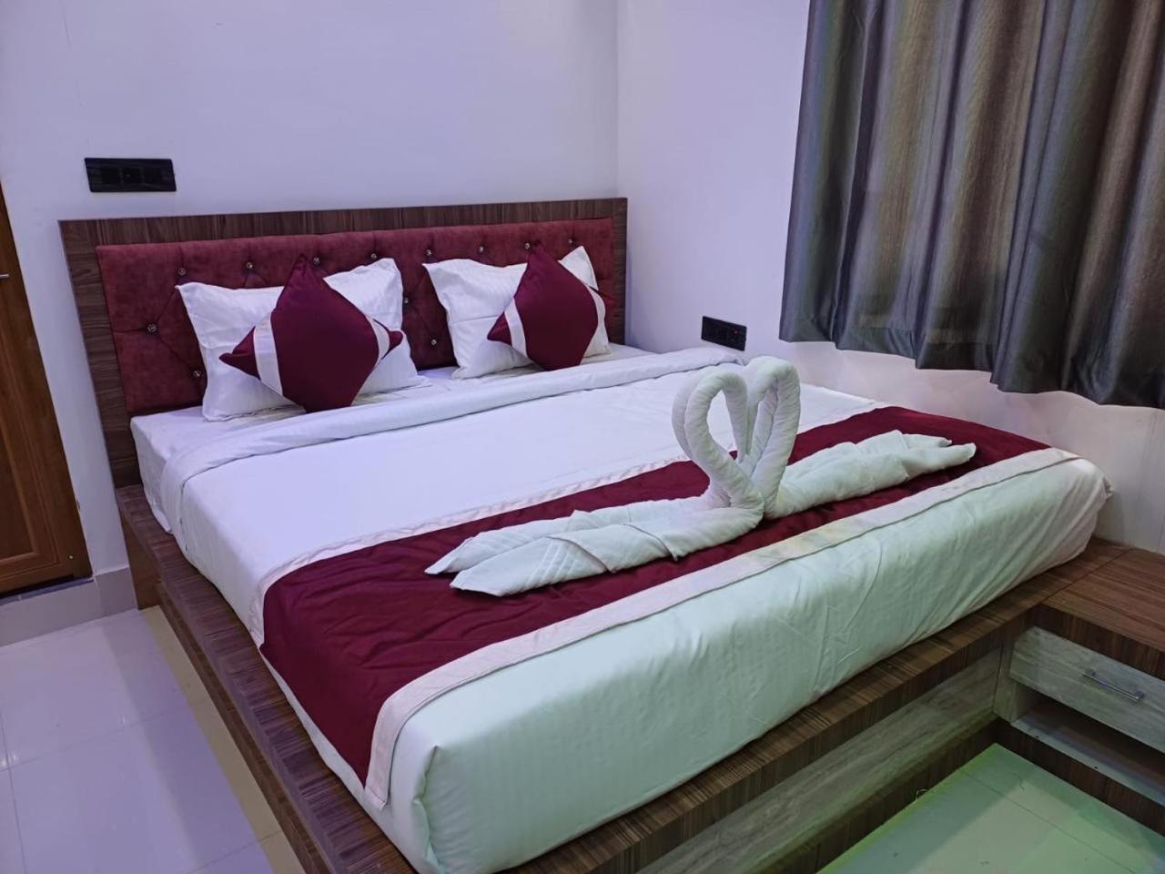 Hotel Shri Sai International, Sitamarhi Dumra Eksteriør bilde