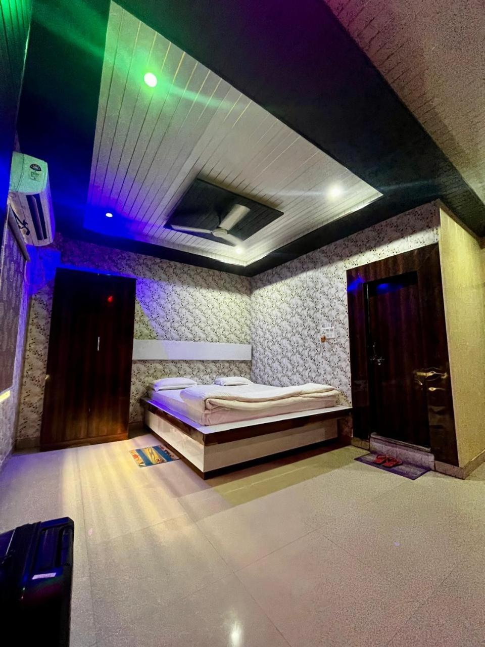 Hotel Shri Sai International, Sitamarhi Dumra Eksteriør bilde